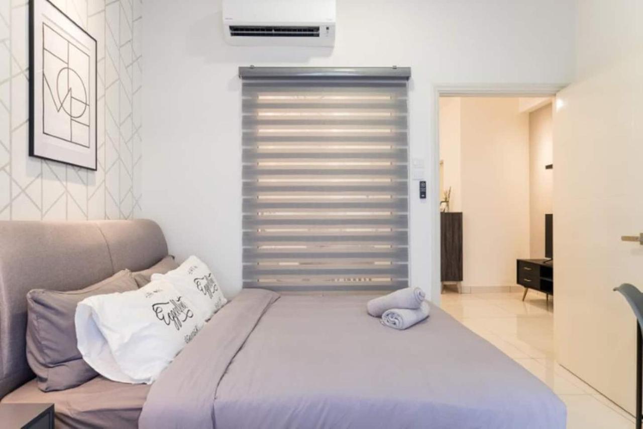 Arte Mont Kiara 3Pax Jacuzzi Pool Gym Near Mitec Matrade Apartment กัวลาลัมเปอร์ ภายนอก รูปภาพ