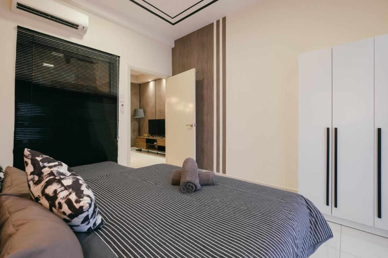 Arte Mont Kiara 3Pax Jacuzzi Pool Gym Near Mitec Matrade Apartment กัวลาลัมเปอร์ ภายนอก รูปภาพ