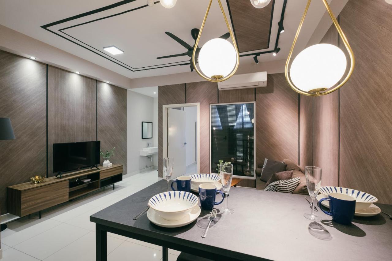 Arte Mont Kiara 3Pax Jacuzzi Pool Gym Near Mitec Matrade Apartment กัวลาลัมเปอร์ ภายนอก รูปภาพ